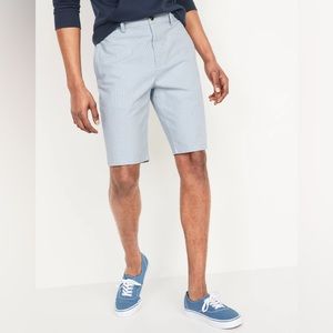 Old Navy Mini Blue Stripe Slim Ultimate Shorts 10-inch Inseam, sz 30